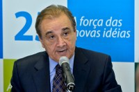 “Não aceitaremos provocações”, diz o senador José Agripino sobre depoimento de Dilma hoje.