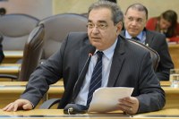 Álvaro Dias apresenta emenda em favor dos agentes penitenciários do RN.