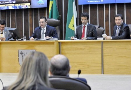 Assembleia aprova projeto que autoriza Governo do RN a remanejar recursos.