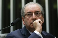 Defesa de Cunha diz que não pedirá suspensão de processo no Conselho de Ética.