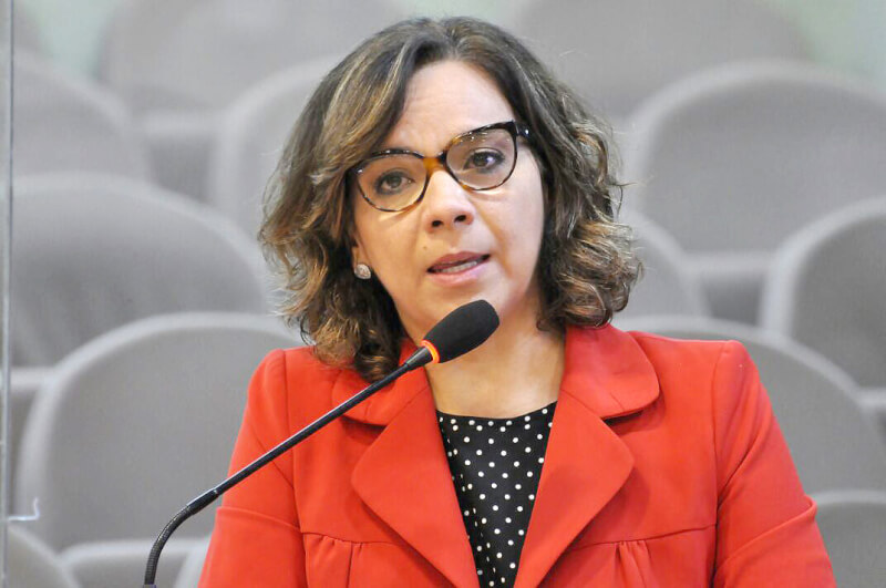  Deputada Larissa Rosado solicita atenção especial do Governo para Zona Rural.
