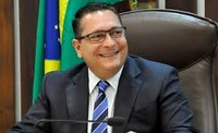 Governador em exercício, Ezequiel Ferreira, participa de reunião com a presidente Dilma Roussef sobre a seca no Nordeste.