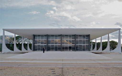 Governo pede que STF decida o que é "jabutis" em sanção de Medida Provisória.