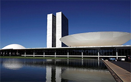 Parlamentares apreciam vetos.