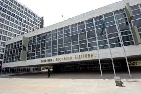 Partidos reclamam e ministro do TSE pede parecer à Procuradoria sobre resolução.