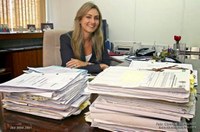 Primeira mulher a assumir o cargo de Procuradora Regional Eleitoral do Rio Grande do Norte.