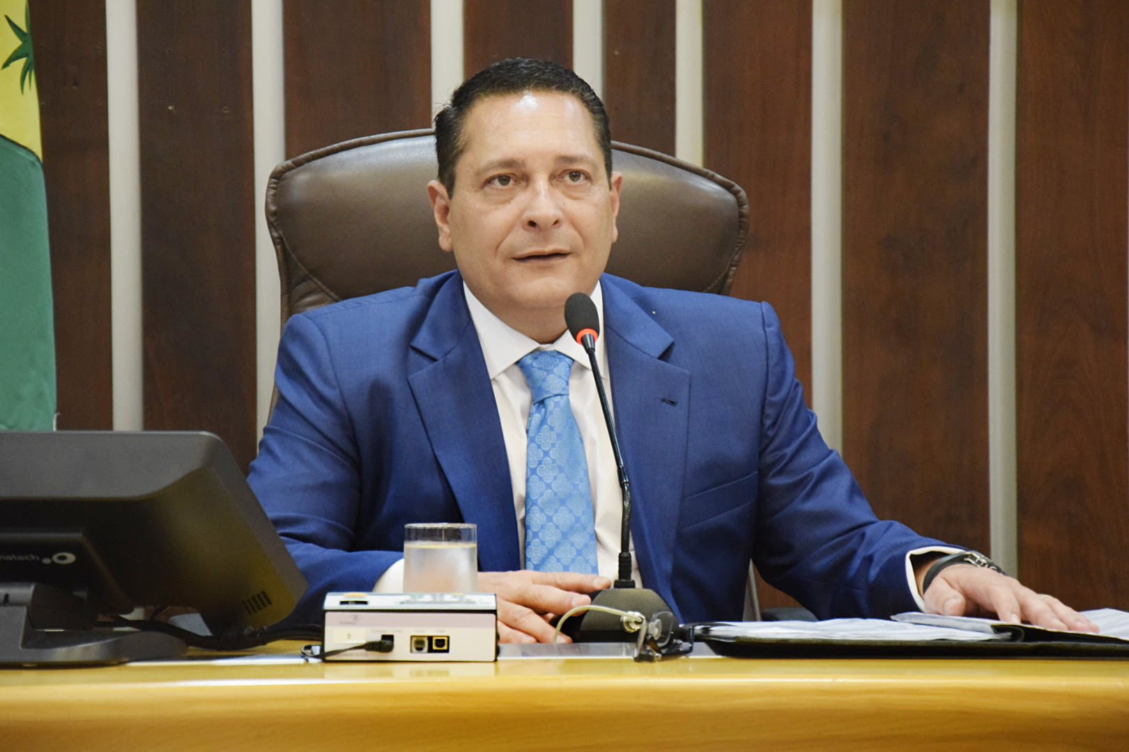  Projeto de Lei do deputado Ezequiel Ferreira propõe mecanismo inibidor de violência contra a mulher.