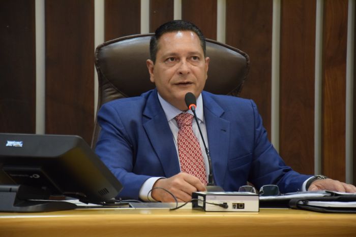 Promulgados três Projetos de Leis do deputado Ezequiel Ferreira.