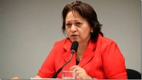 Senadora Fátima defende divisão mais justa de recursos do salário-educação.